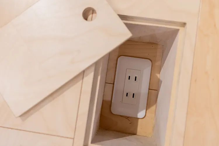 コンセント・配線位置の変更